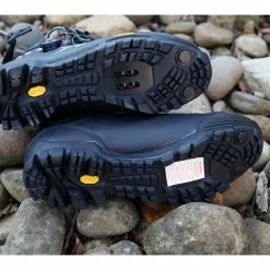 Lake MXZ303 8 Lake MXZ303 -Cykler Salgsbutik lake 303 ydersaal